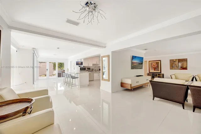 $2,700,000 | 11230 Southwest 69th Court, Pinecrest, FL 33156