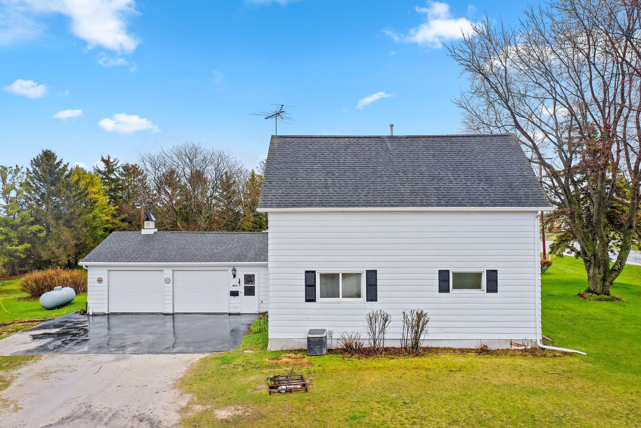 8217 Highway 42 Two Rivers, WI 54241 - Photo 40 of 50 015-8217Wisconsin42-TwoRivers-WI-54241-S