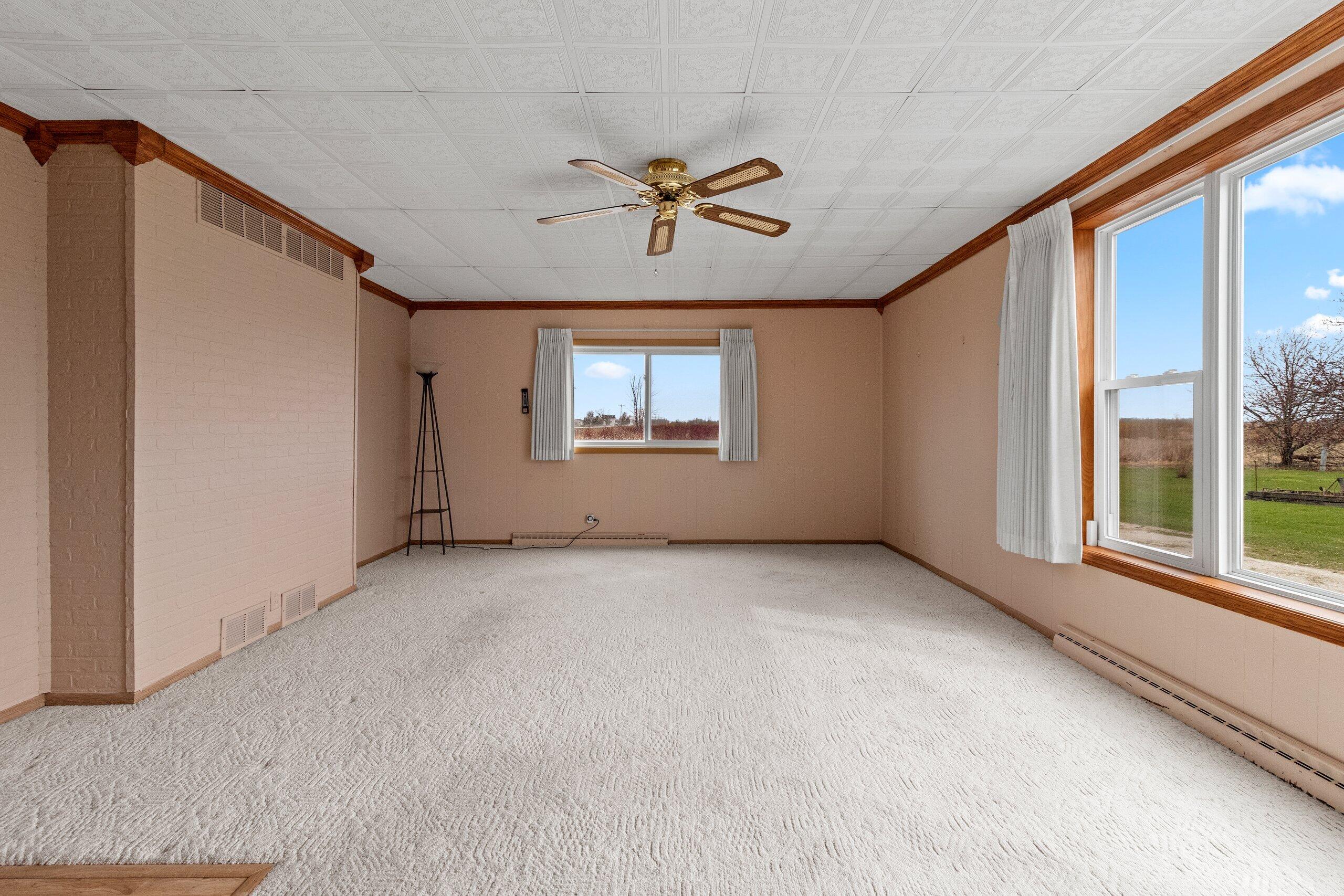 8217 Highway 42 Two Rivers, WI 54241 - Photo 5 of 50 046-8217Wisconsin42-TwoRivers-WI-54241-S