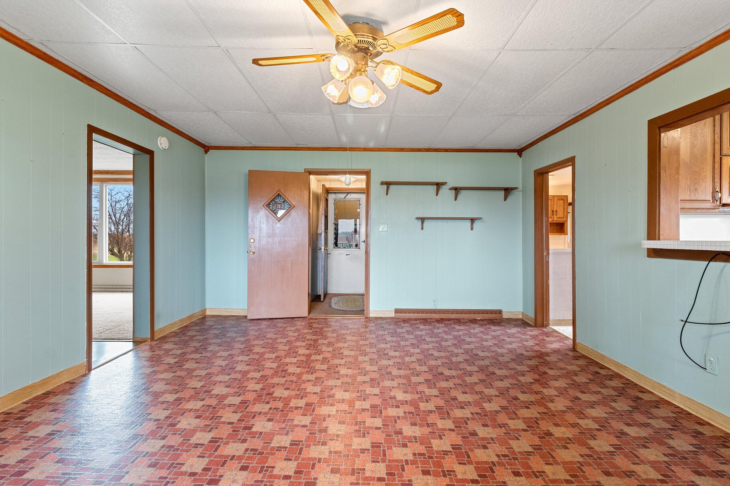 8217 Highway 42 Two Rivers, WI 54241 - Photo 8 of 50 033-8217Wisconsin42-TwoRivers-WI-54241-S