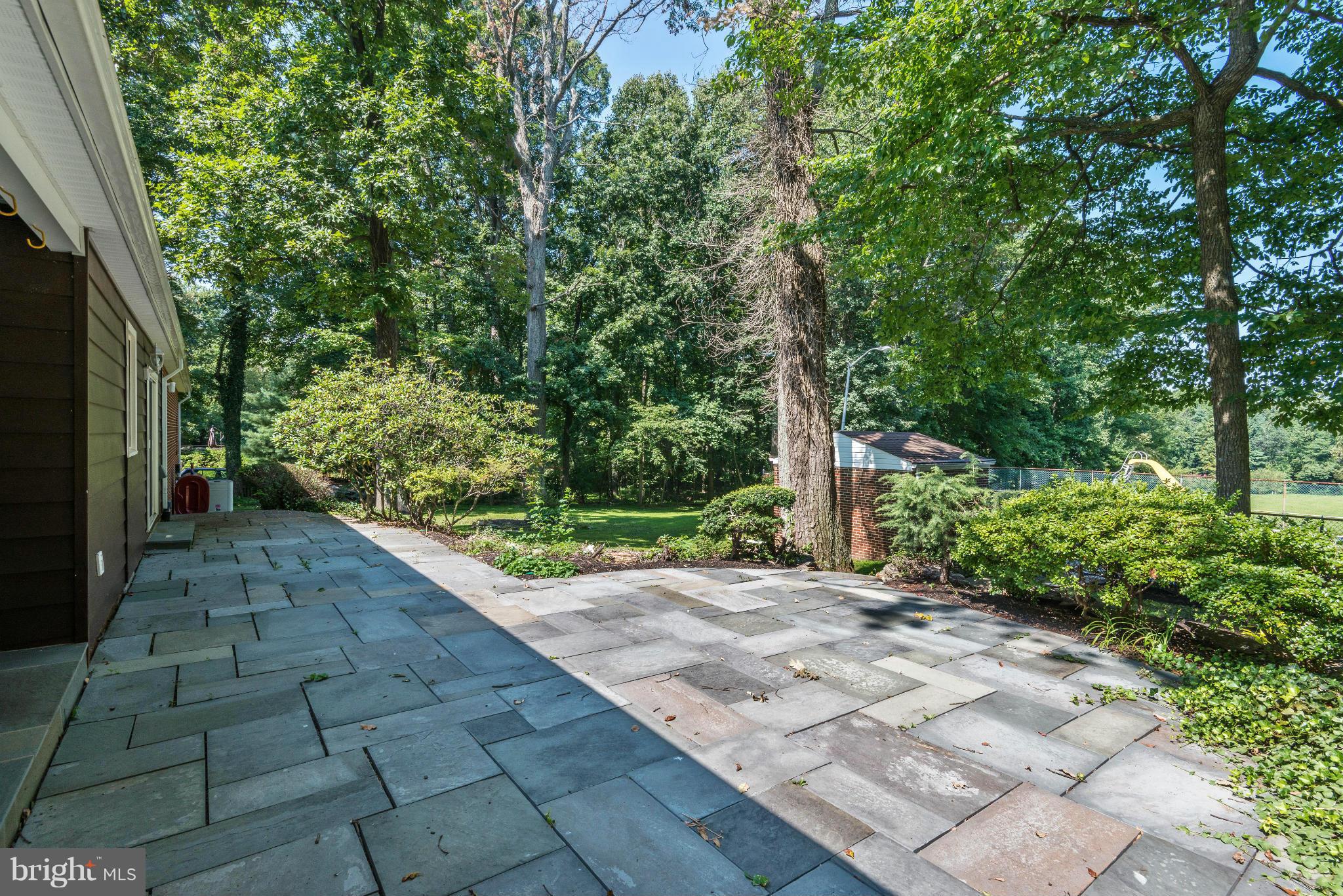 24300 Hipsley Mill Road Gaithersburg, MD 20882 - Photo 19 of 21 Patio