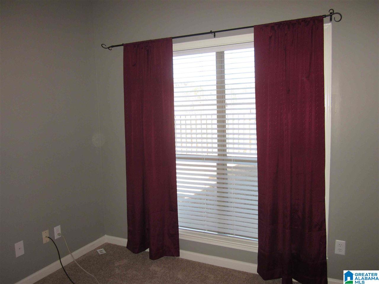 2008 Lake Circle Sterrett, AL 35147 - Photo 7 of 22