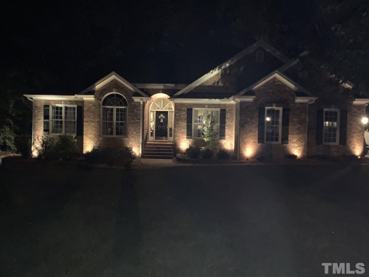 4813 Sweet Chestnut Lane Raleigh, NC 27610 - Photo 2 of 28 Gallery Image 2