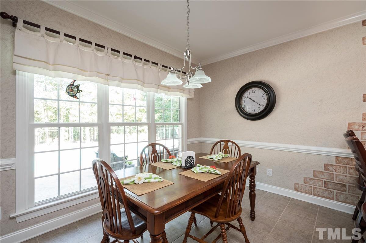 4813 Sweet Chestnut Lane Raleigh, NC 27610 - Photo 14 of 28 Gallery Image 14