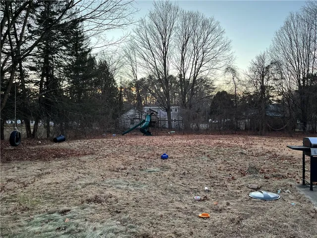 $320,000 | 169 Central Avenue, Scituate, RI 02857