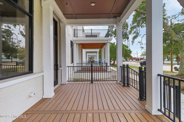 $549,000 | 805 Mulberry Street, Unit 105, Beaufort, NC 28516