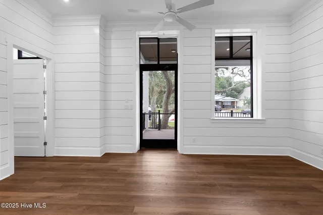 $549,000 | 805 Mulberry Street, Unit 105, Beaufort, NC 28516