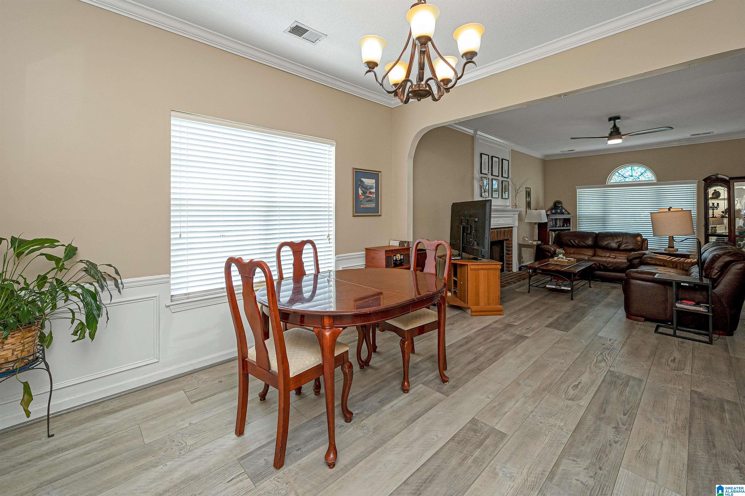 589 Clearview Road Hoover, AL 35226 - Photo 8 of 35