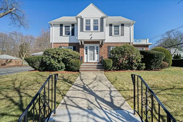 $5,200 | 93 Lincoln Road, Medford, MA 02155