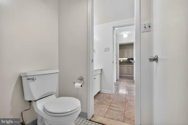 $299,900 | 4515 Willard Avenue, Unit 708S, Chevy Chase, MD 20815