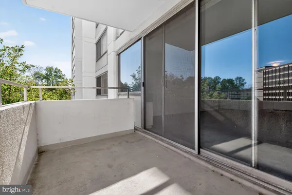 $299,900 | 4515 Willard Avenue, Unit 708S, Chevy Chase, MD 20815