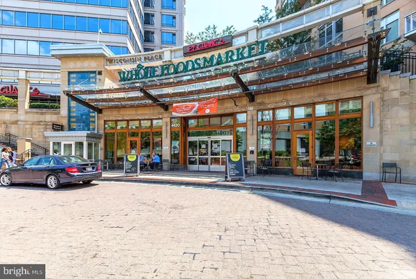 $299,900 | 4515 Willard Avenue, Unit 708S, Chevy Chase, MD 20815