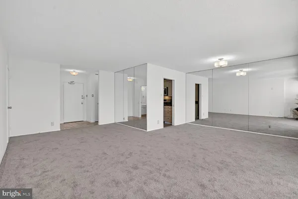 $299,900 | 4515 Willard Avenue, Unit 708S, Chevy Chase, MD 20815