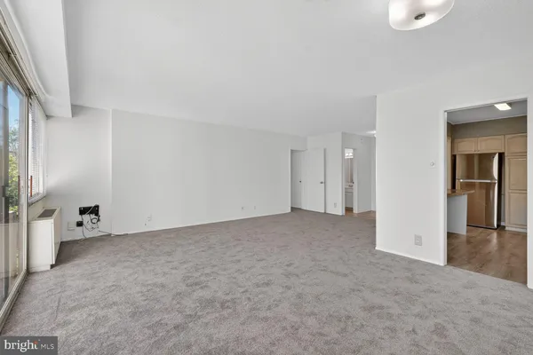 $299,900 | 4515 Willard Avenue, Unit 708S, Chevy Chase, MD 20815