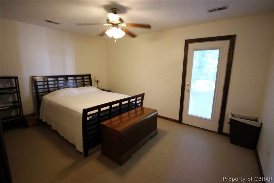 324 Sand Bank Road Port Haywood, VA 23138 - Photo 14 of 35