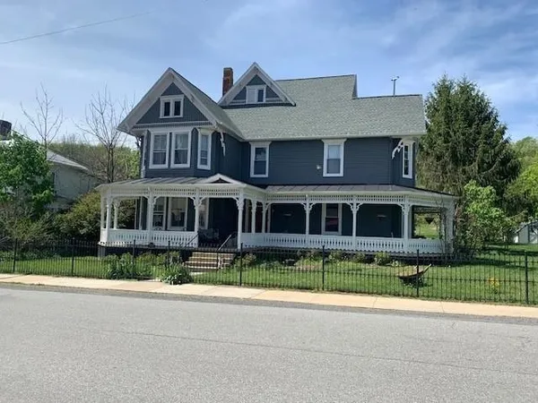 $499,000 | 202 Spruce Street, Monterey, VA 24465
