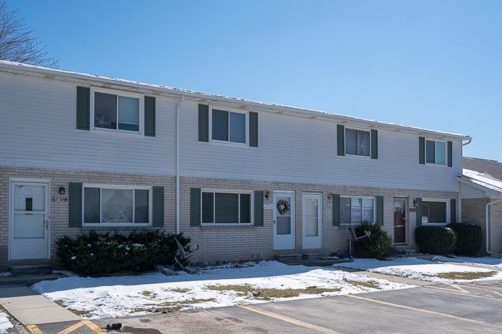 27372 Spaulding Road New Hudson, MI 48165 - Photo 2 of 10 Photo 2