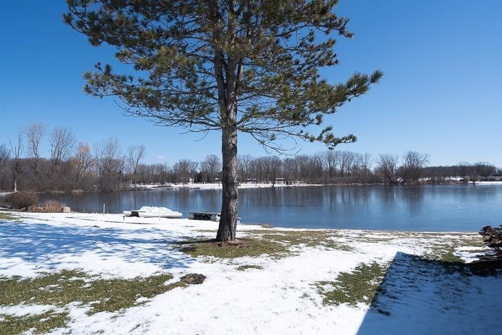27372 Spaulding Road New Hudson, MI 48165 - Photo 9 of 10 Photo 9
