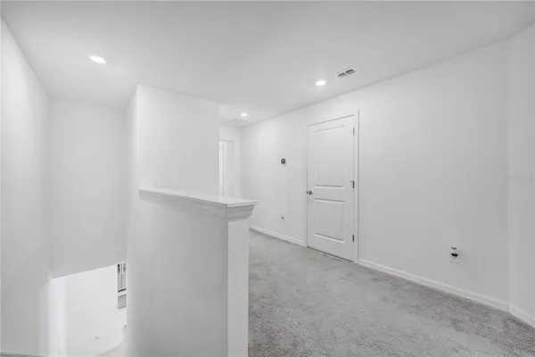 $1,975 | 2524 Sunray Venus Way, Ruskin, FL 33570