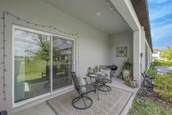 $1,975 | 2524 Sunray Venus Way, Ruskin, FL 33570