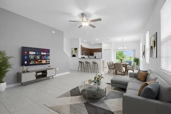 $1,975 | 2524 Sunray Venus Way, Ruskin, FL 33570