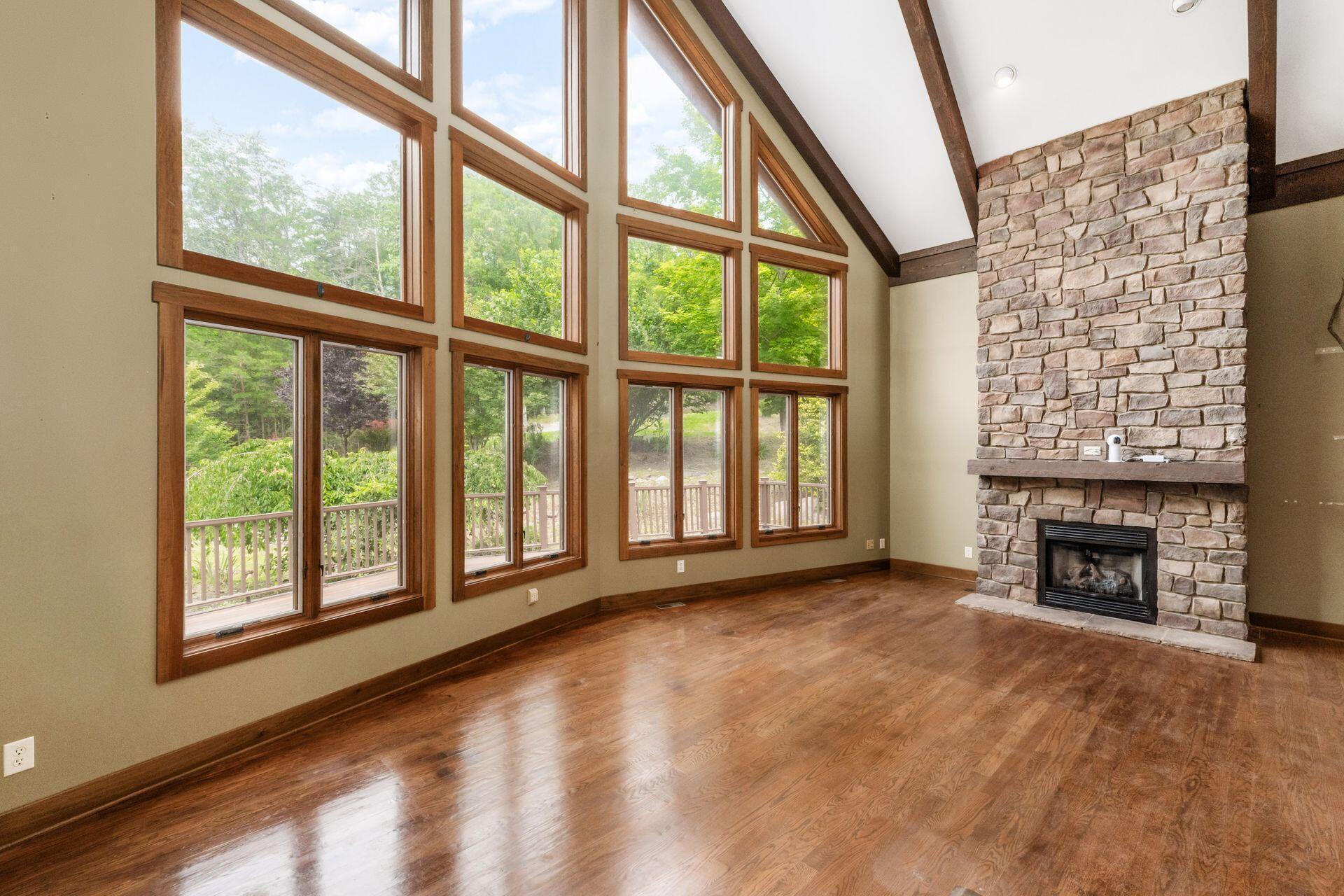 422 Debord Road Waverly, OH 45690 - Photo 10 of 57 Great Room