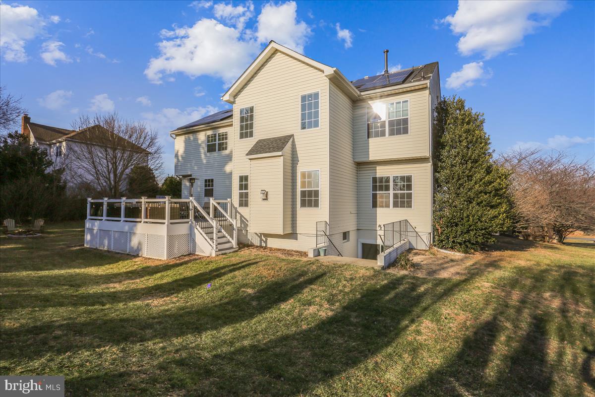 9517 Greenel Road Damascus, MD 20872 - Photo 89 of 98 a view of a house with a yard