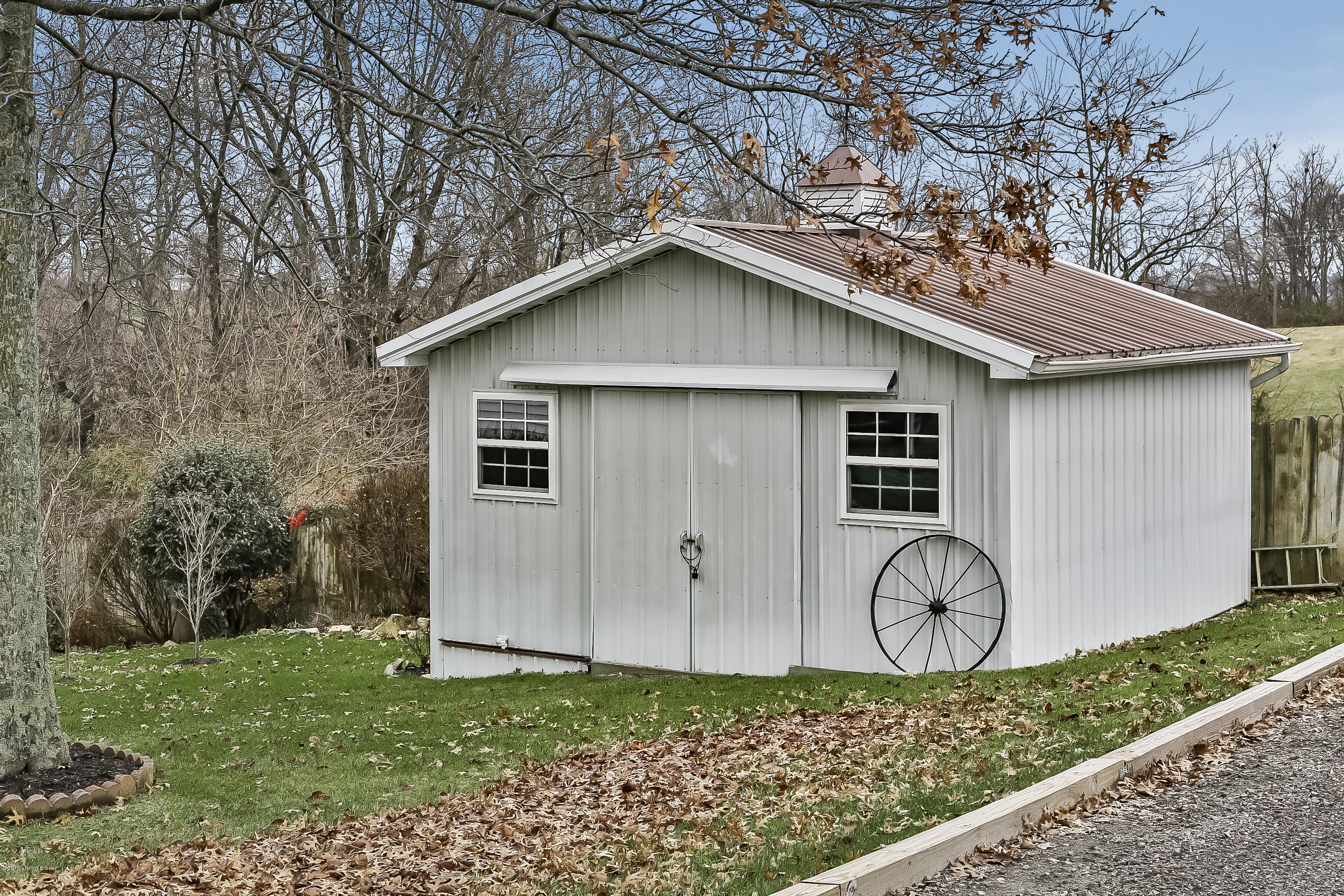 4428 Aiken Road Simpsonville, KY 40067 - Photo 36 of 47 Outbuilding/Workshop