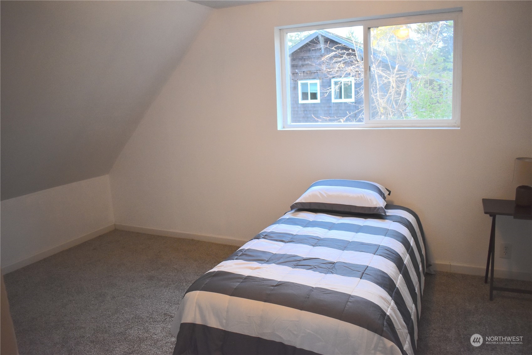 904 Clarke Road Aberdeen, WA 98520 - Photo 10 of 22 Gallery Image 10