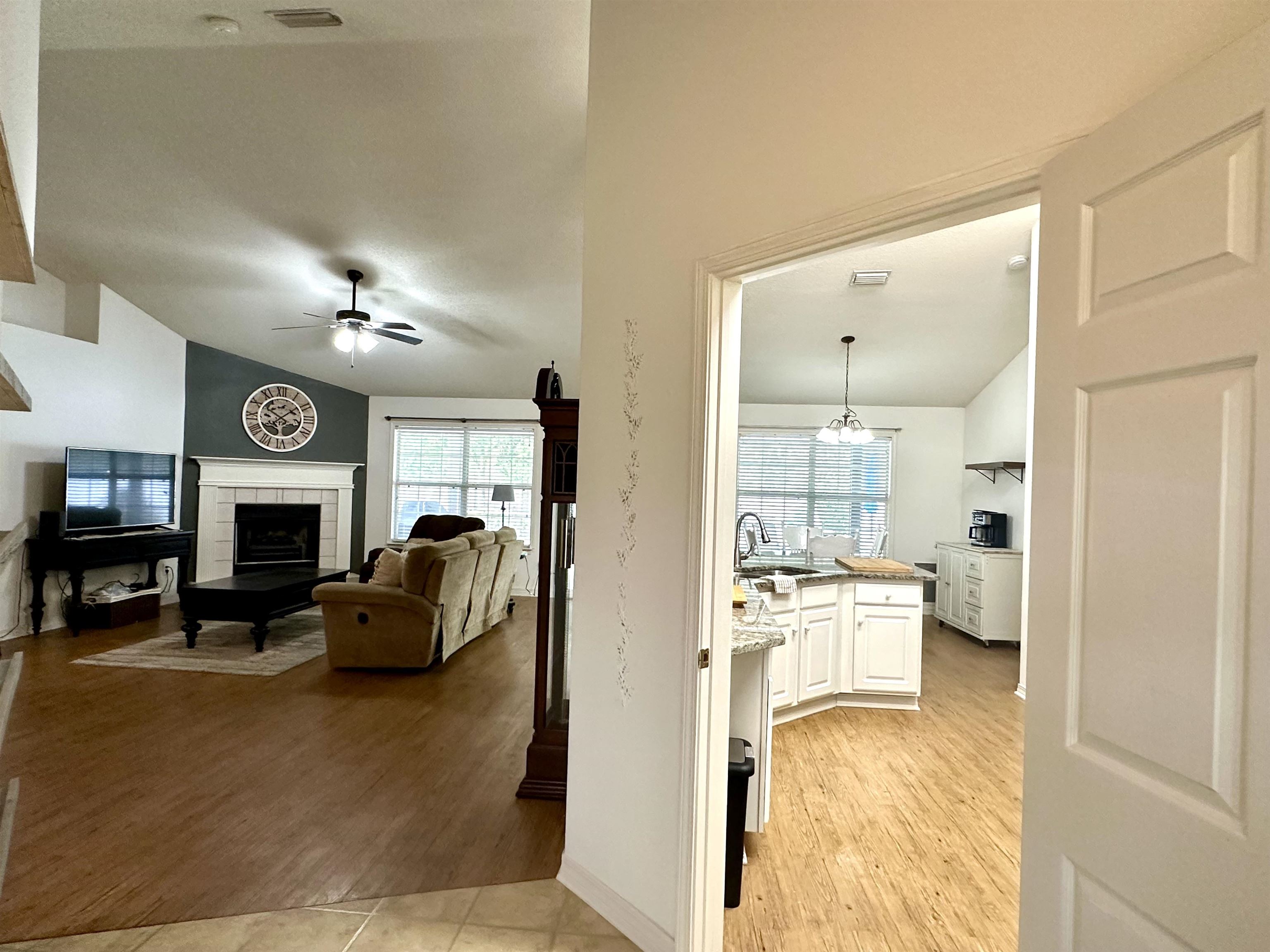 305 Monteith Oaks Drive Foley, AL 36535 - Photo 8 of 23