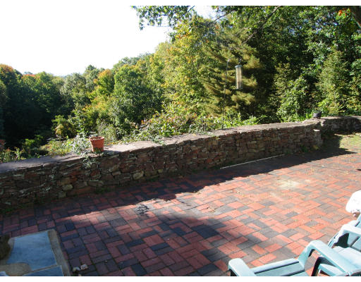 236 Burleigh Road Wilbraham, MA 01095 - Photo 19 of 23 Gallery Image 19