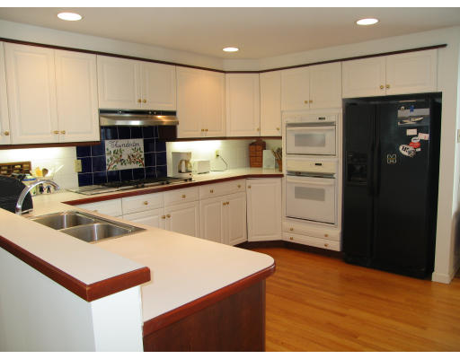 236 Burleigh Road Wilbraham, MA 01095 - Photo 5 of 23 Gallery Image 5