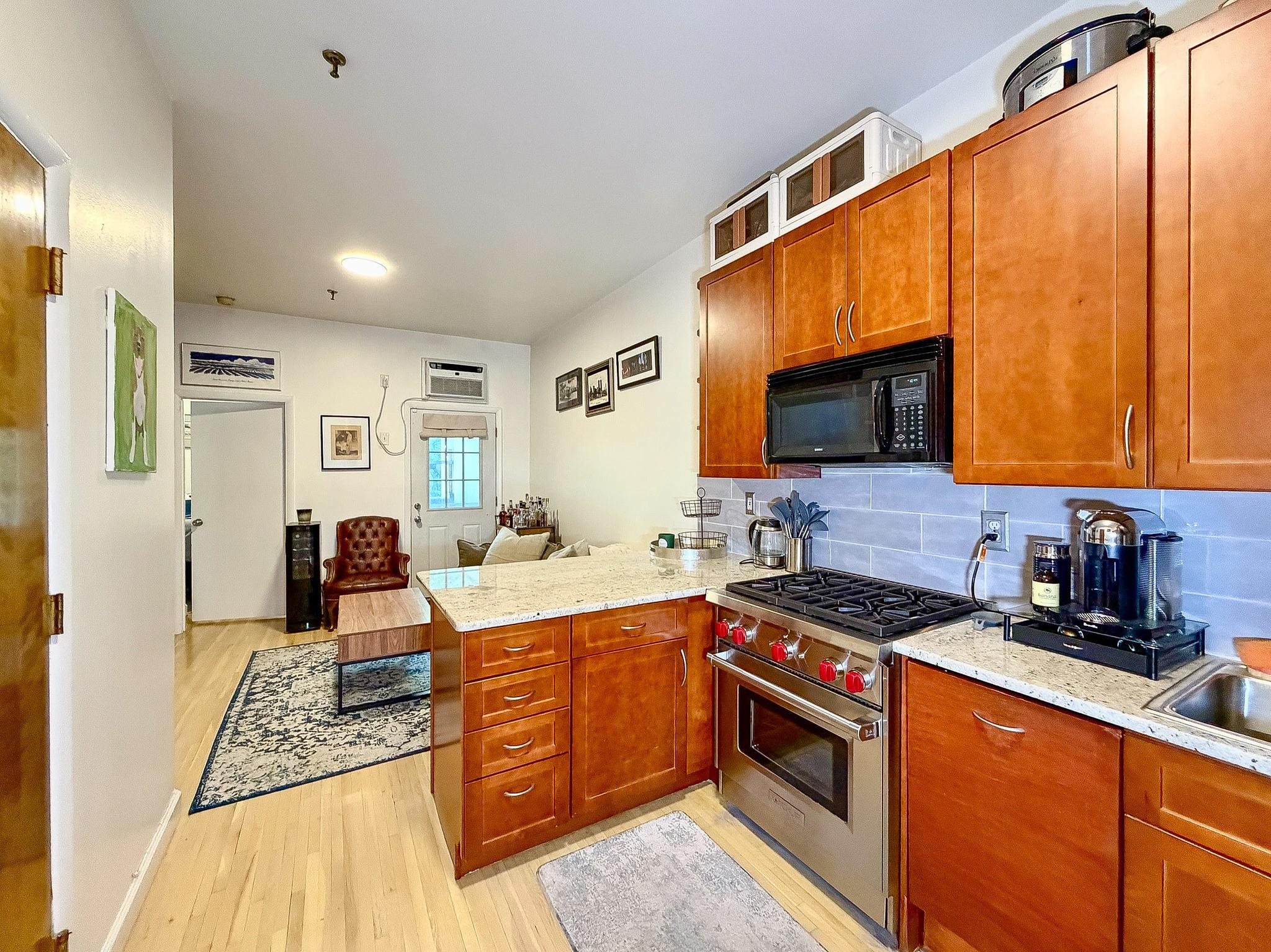 554 Observer Highway, Unit 1R Hoboken, NJ 07030 - Photo 13 of 33 Gallery Image 13