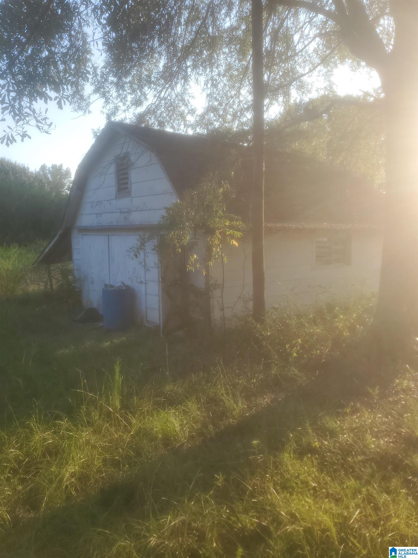733 Taylors Chapel Road Anniston, AL 36201 - Photo 3 of 5