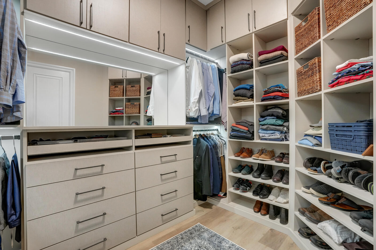 9510 Grand Estates Way Boca Raton, FL 33496 - Photo 29 of 79 Owner's Closet