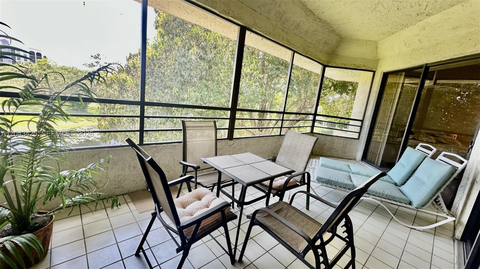 7472 La Paz Boulevard, Unit 301 Boca Raton, FL 33433 - Photo 6 of 35