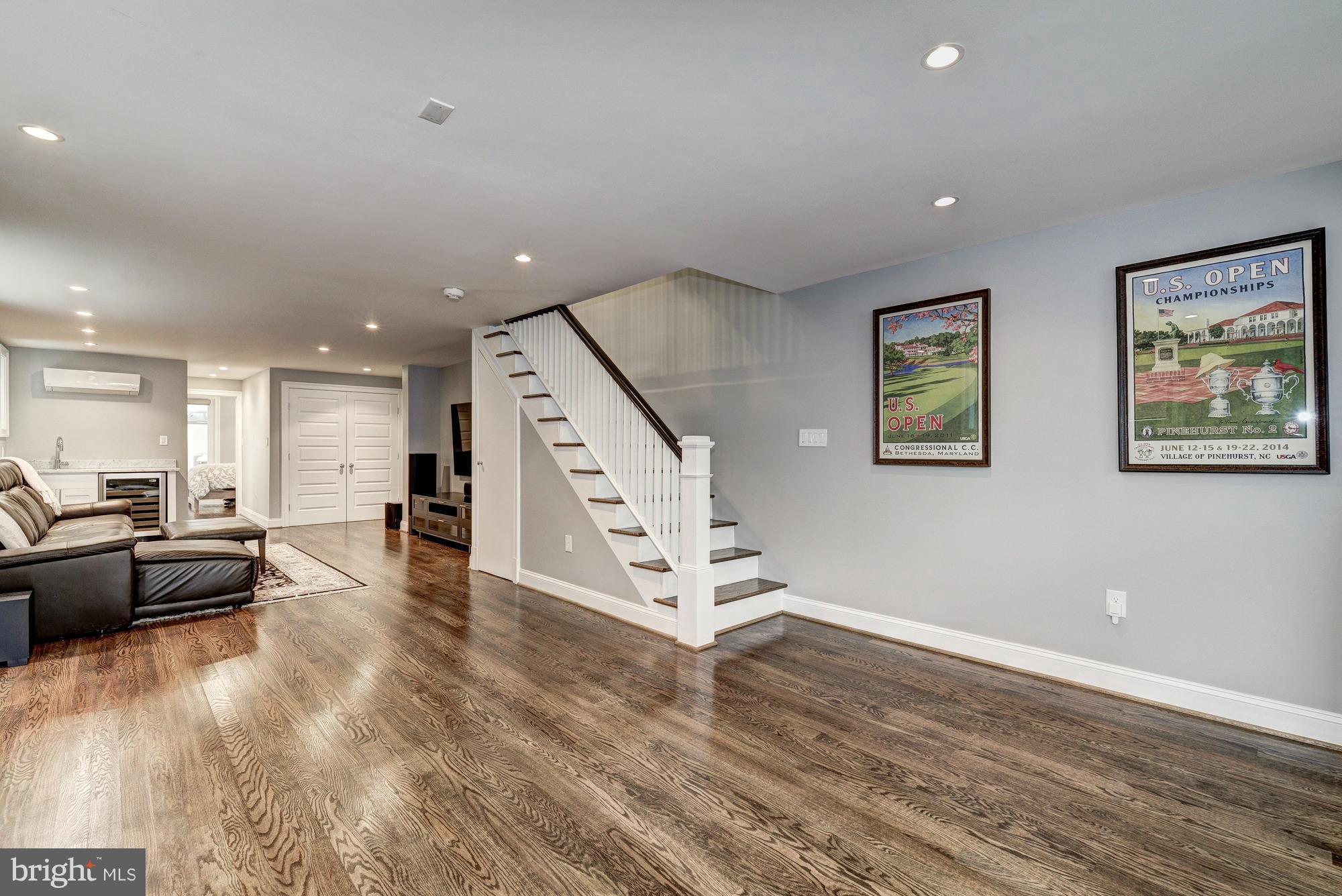 225 9th Street Southeast Washington, DC 20003 - Photo 15 of 22 Family Room