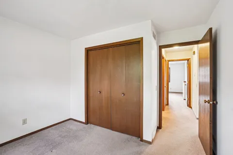 $324,900 | 5800 Tudor Drive, Fitchburg, WI 53711
