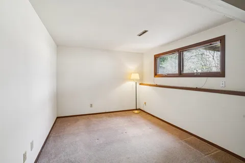 $324,900 | 5800 Tudor Drive, Fitchburg, WI 53711