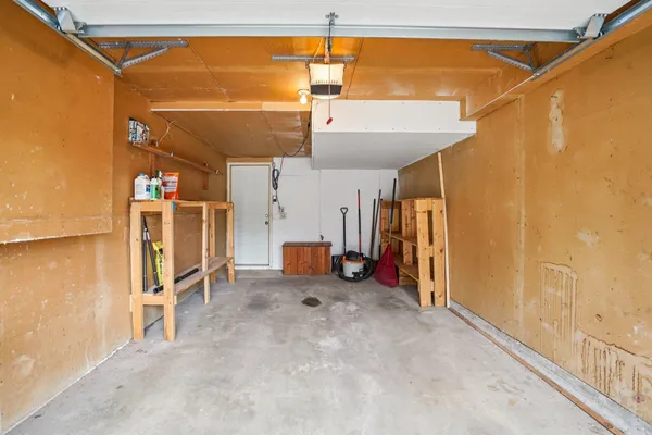 $324,900 | 5800 Tudor Drive, Fitchburg, WI 53711