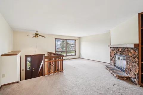 $324,900 | 5800 Tudor Drive, Fitchburg, WI 53711