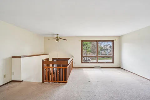 $324,900 | 5800 Tudor Drive, Fitchburg, WI 53711