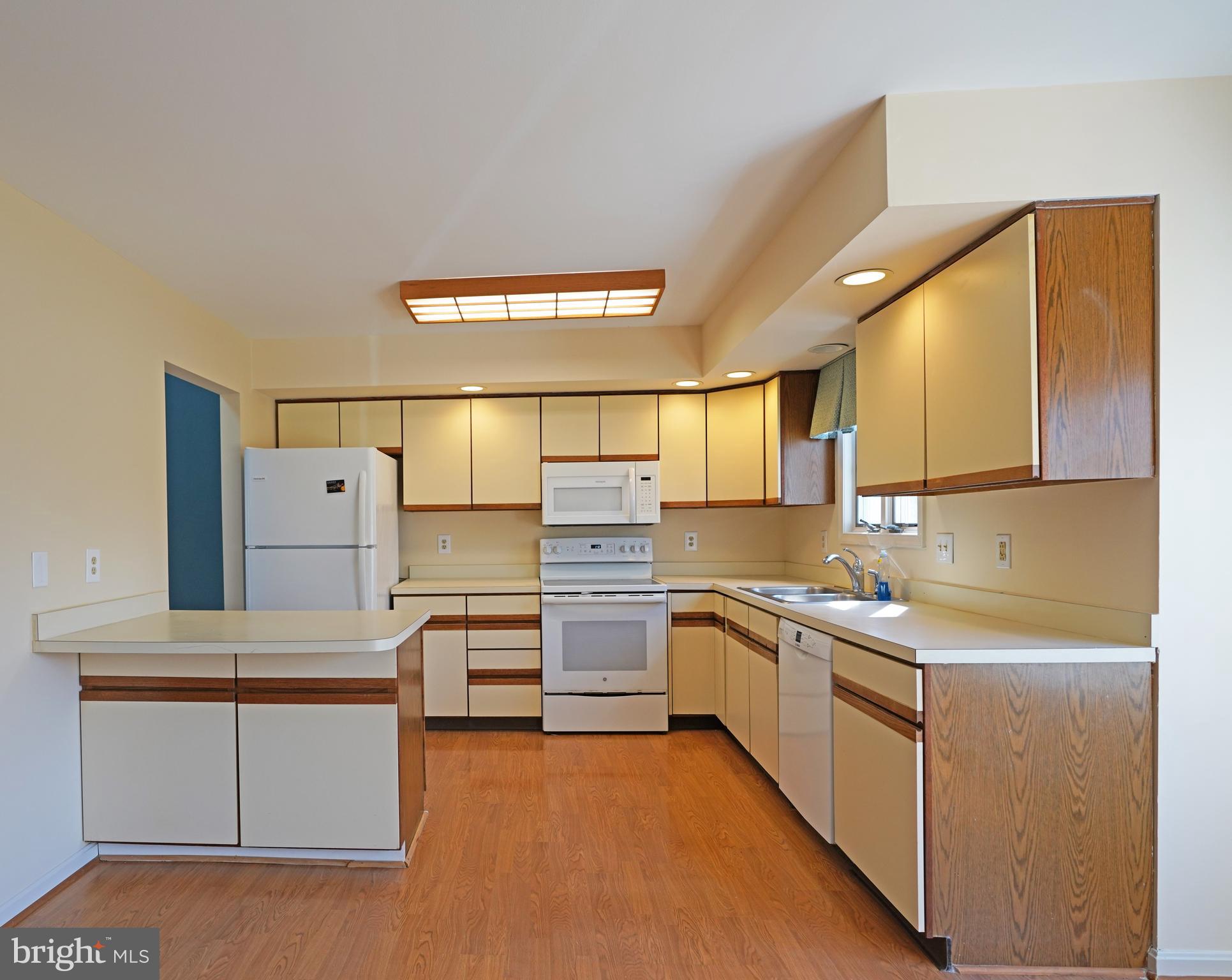 128 White Oak Road Rehoboth Beach, DE 19971 - Photo 9 of 43 Kitchen