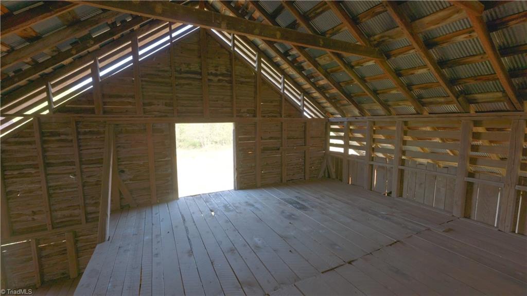 287 High Ridge Road Mount Airy, NC 27030 - Photo 8 of 30 Gallery Image 8