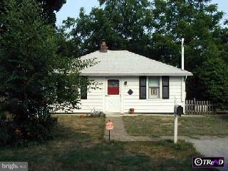 27 West Roland Road Brookhaven, PA 19015 - Photo 1 of 1 Gallery Image 1