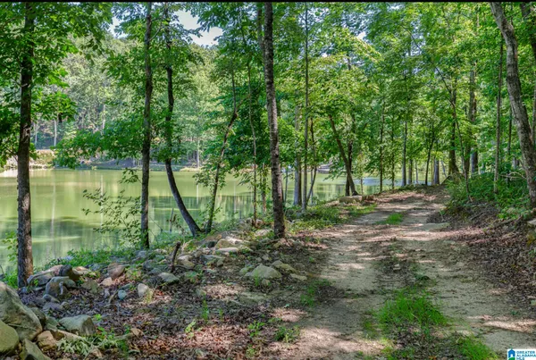 $255,000 | 3080 Oakridge Way, Unit 57, Chelsea, AL 35043