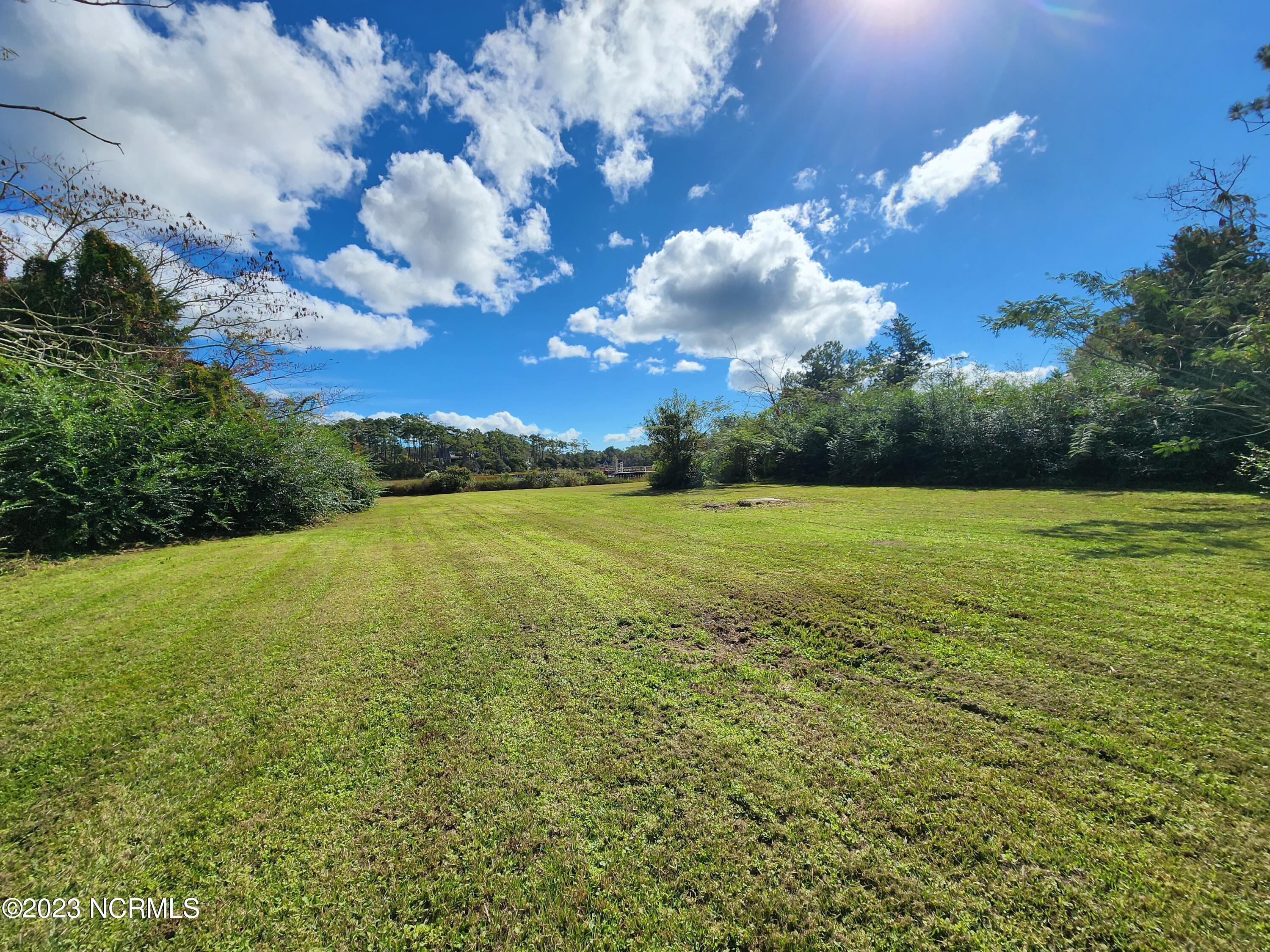 159 Heron Point Road Beaufort, NC 28516 - Photo 5 of 25 20231026_115319