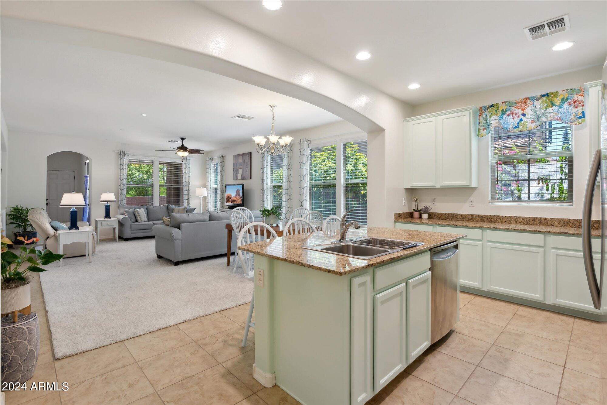20747 West Ridge Road Buckeye, AZ 85396 - Photo 22 of 68 Kitchen