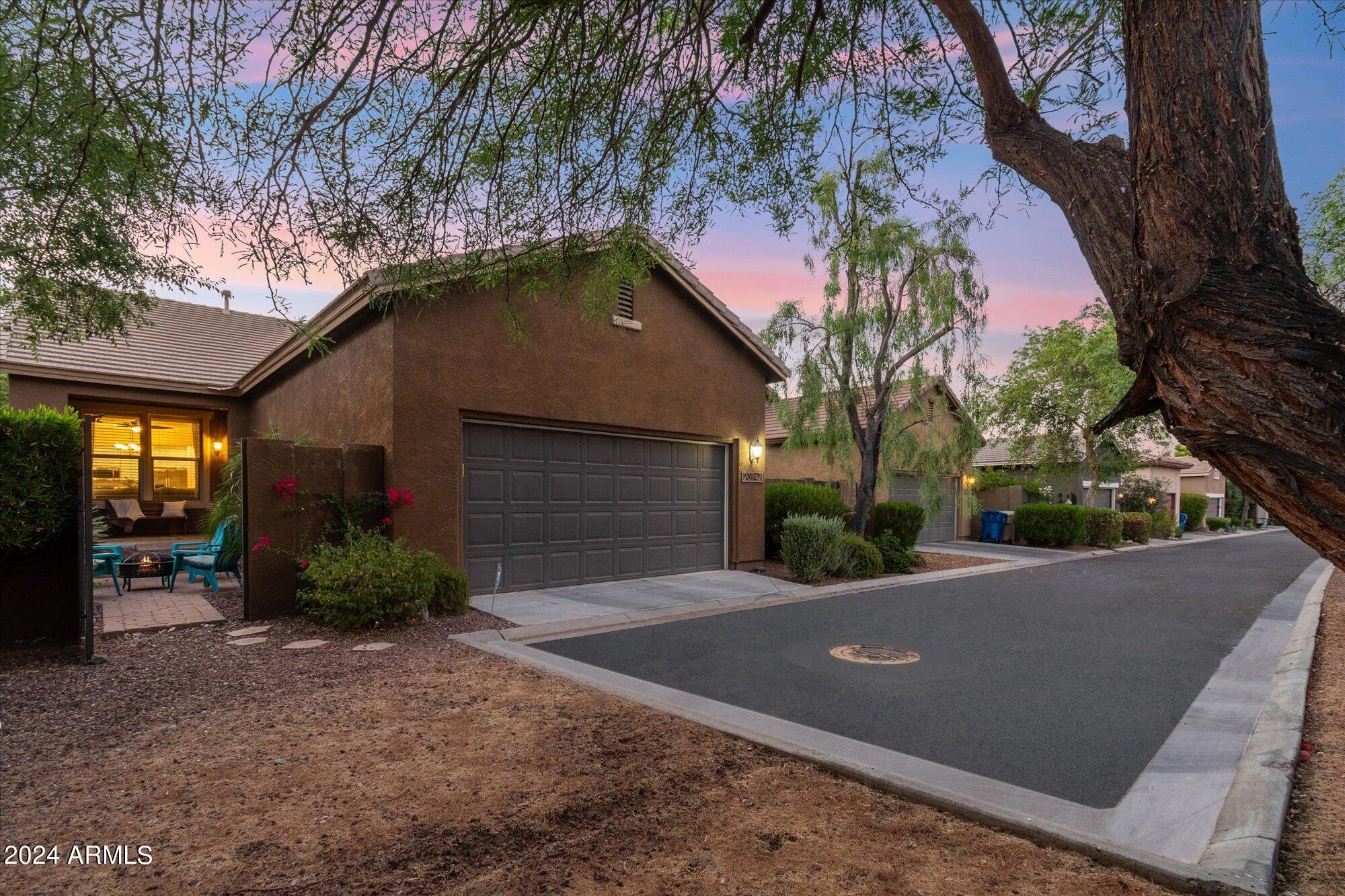 20747 West Ridge Road Buckeye, AZ 85396 - Photo 47 of 68 2 Car Garage