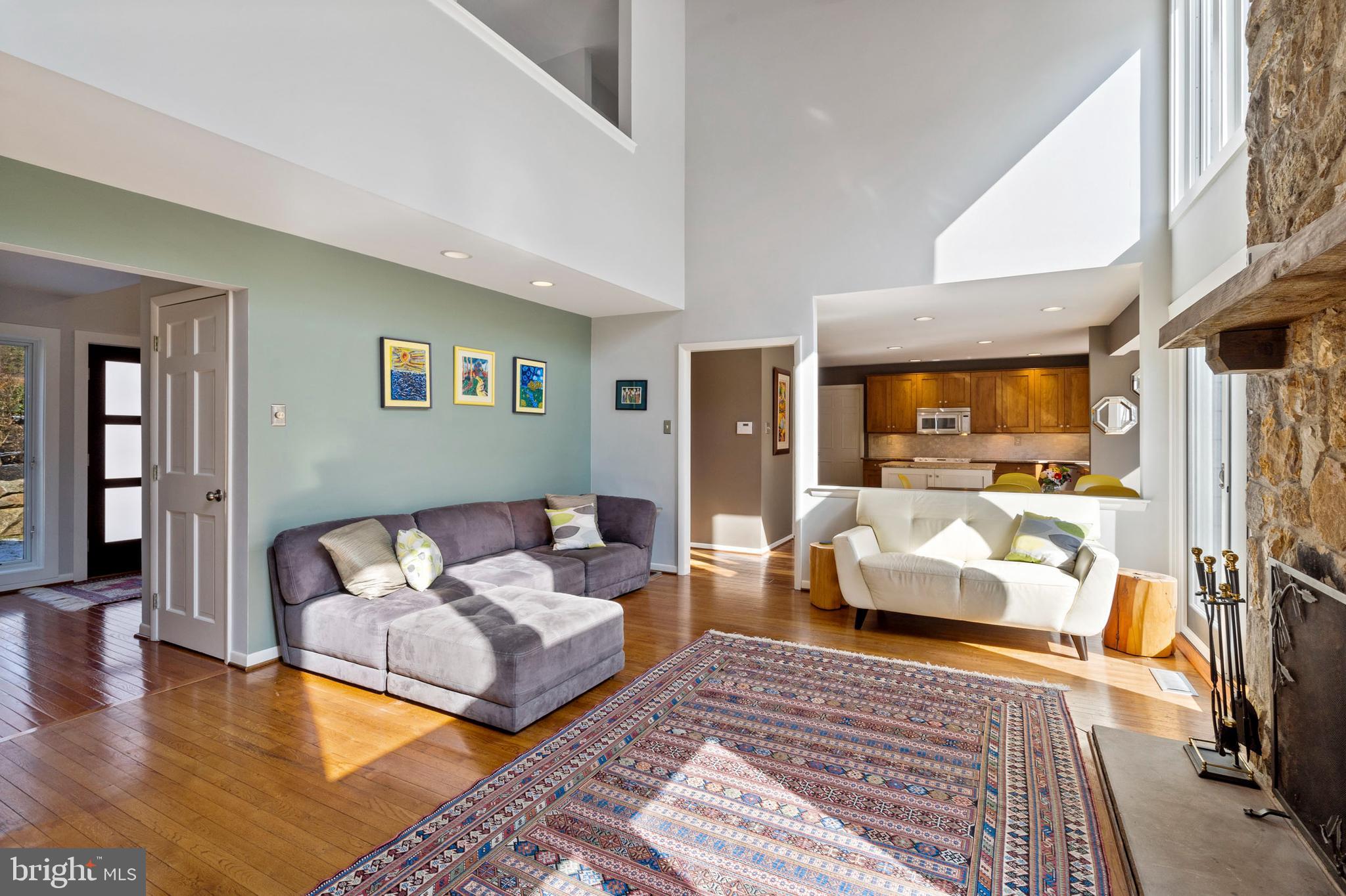1053 Beaumont Road Berwyn, PA 19312 - Photo 17 of 63 Impressive vaulted ceiling Family Room